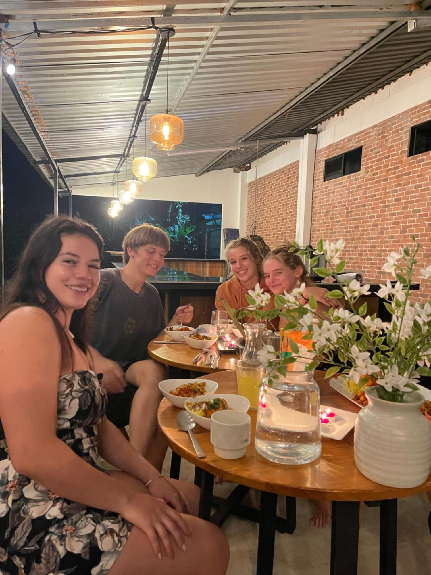 Asha Hostel La Fortuna Zewnętrze zdjęcie
